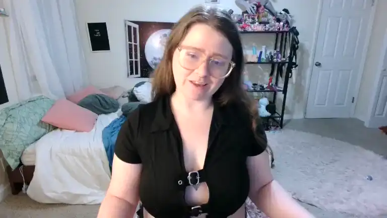 Michellelovesu – Streamate Recorded Cam Show – 2026-05-19 23:45:26