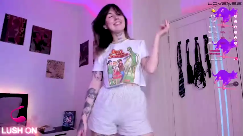Milky_cunt – Chaturbate Recorded Cam Show – 2025-09-06 17:37:47