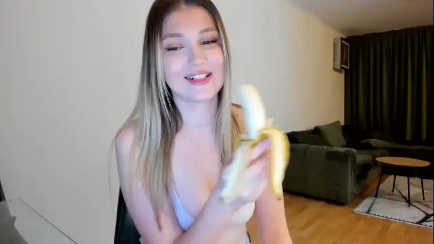 Aalliyahh – Chaturbate Recorded Cam Show – 2025-10-09 03:39:15