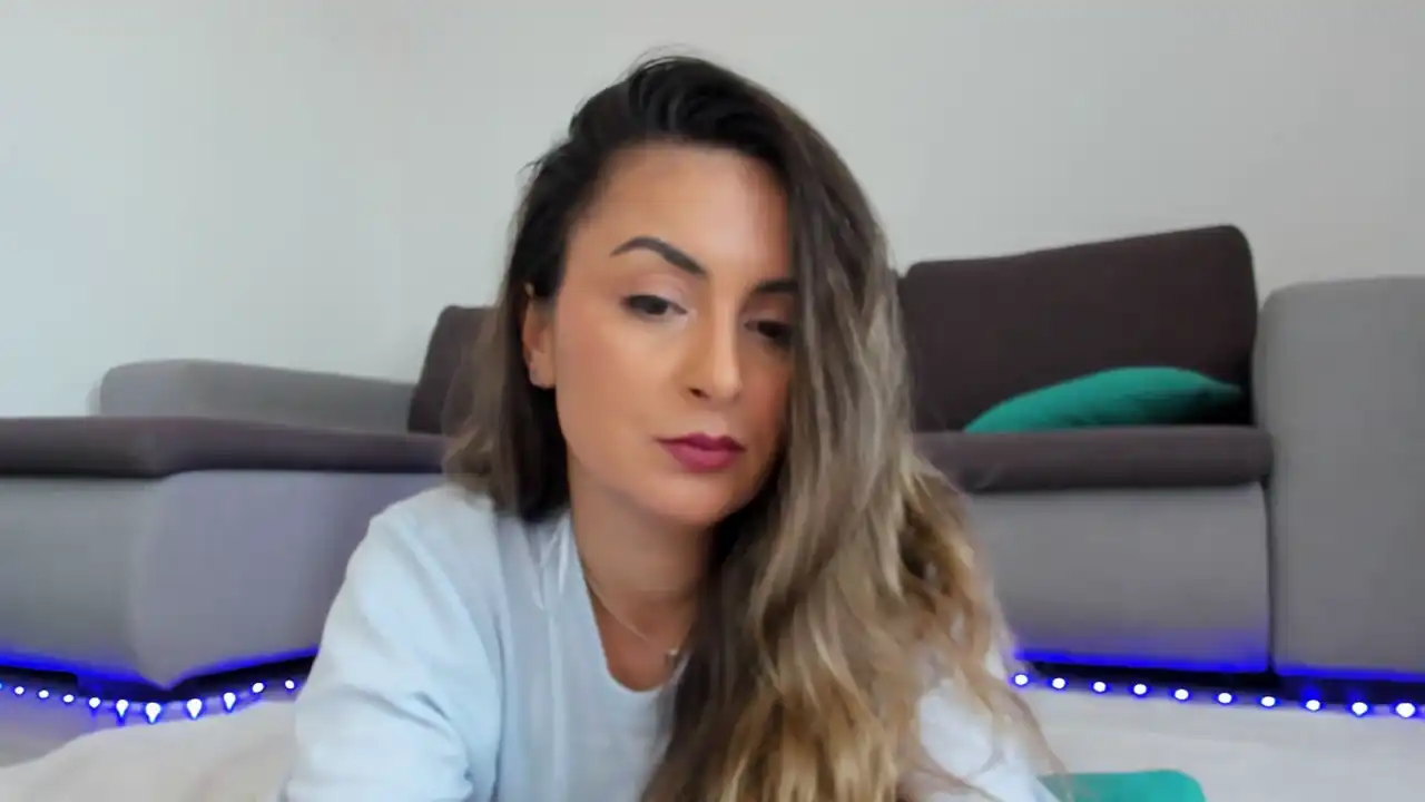 Epicfu – Myfreecams Recorded Cam Show – 2025-10-16 18:19:08