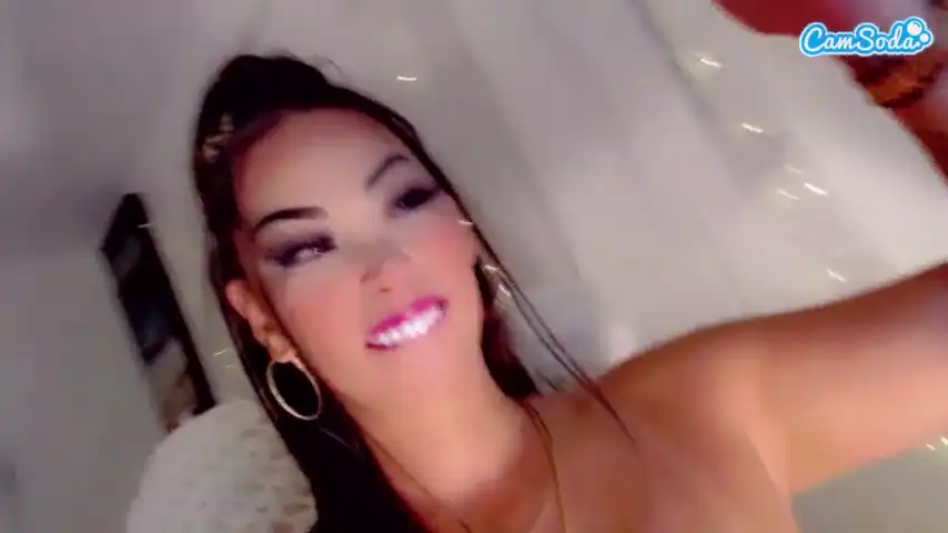 808sweets – Camsoda Recorded Cam Show – 2025-04-06 06:55:31