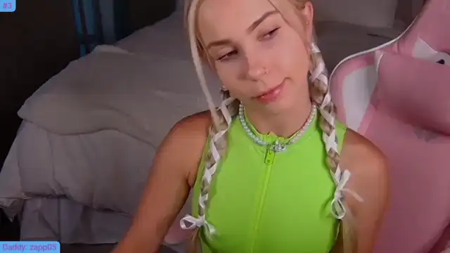 Snowkitty – Myfreecams Recorded Cam Show – 2026-04-23 21:10:39