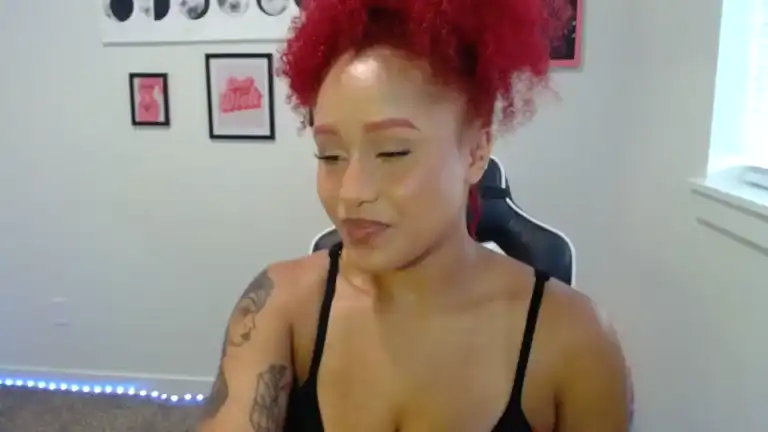 Blackbustybarbie – Streamate Recorded Cam Show – 2026-05-17 07:17:12