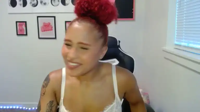 Blackbustybarbie – Streamate Recorded Cam Show – 2026-02-09 19:54:16