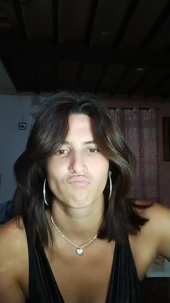 Jessica4304 – Cam4 Recorded Cam Show – 2025-10-22 23:04:44