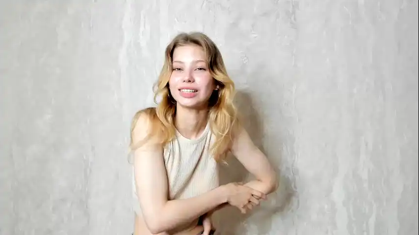 Olivia_madyson – Chaturbate Recorded Cam Show – 2025-11-14 03:56:02