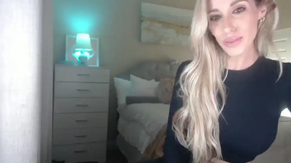 Queen_bambii – Myfreecams Recorded Cam Show – 2026-04-28 13:17:44