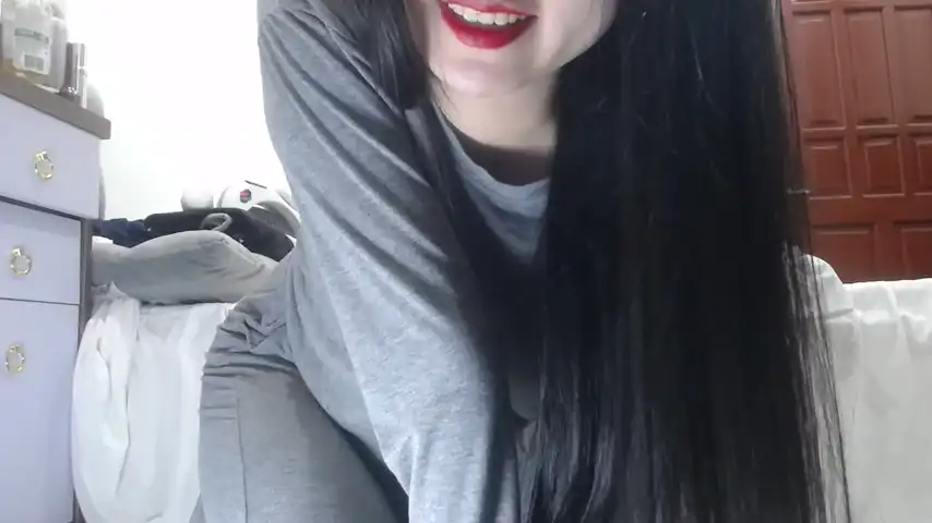 Sarah_88 – Stripchat Recorded Cam Show – 2025-12-12 08:54:20