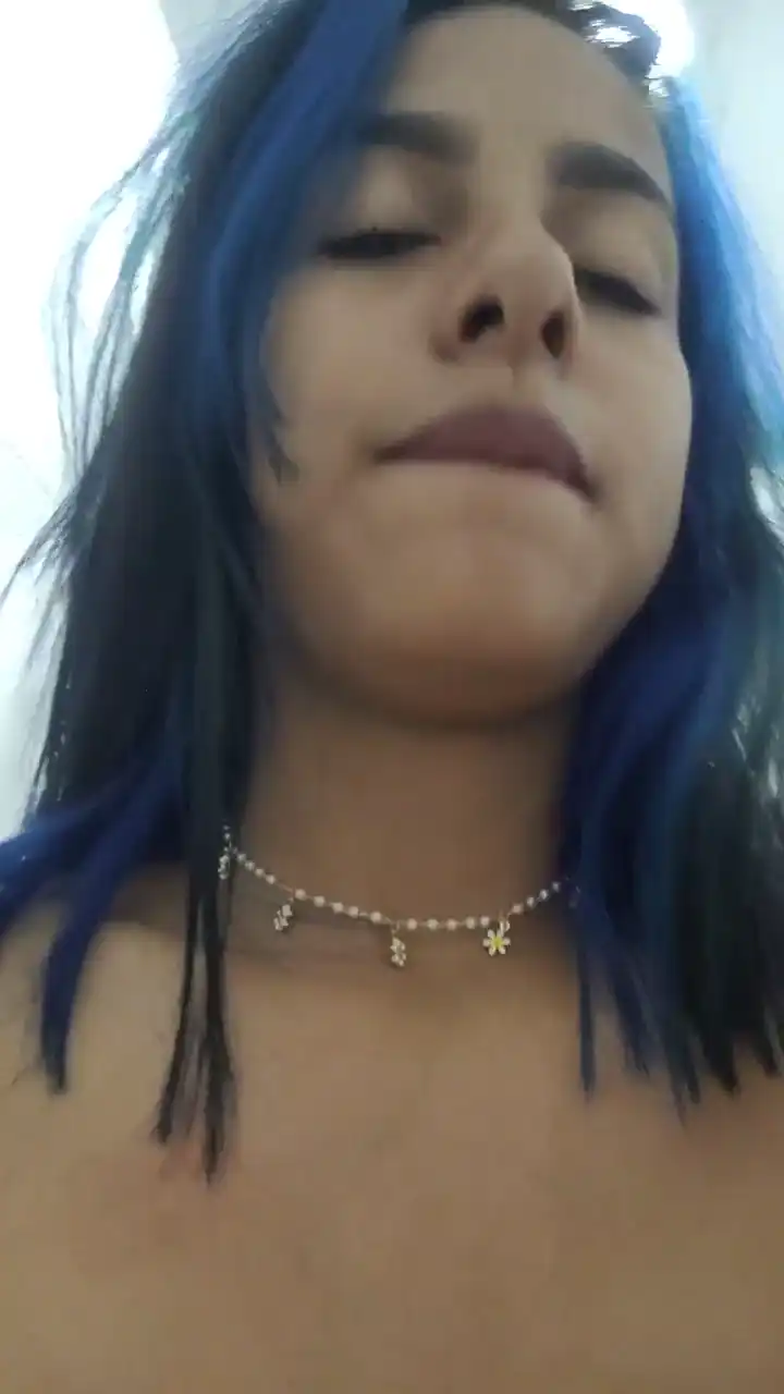 Cute_plop – Cam4 Recorded Cam Show – 2025-02-03 15:43:52