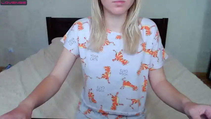 Kittycat__meow_ – Chaturbate Recorded Cam Show – 2026-01-28 02:47:13