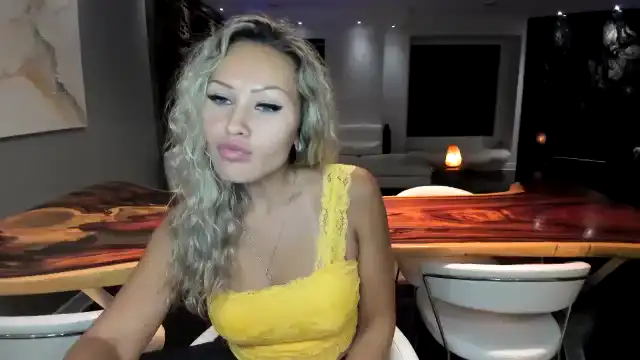 Watermelon – Myfreecams Recorded Cam Show – 2026-05-08 05:47:48