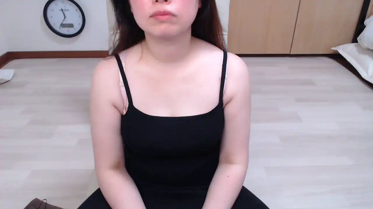 Sinox – Sakuralive Recorded Cam Show – 2025-04-05 05:43:41
