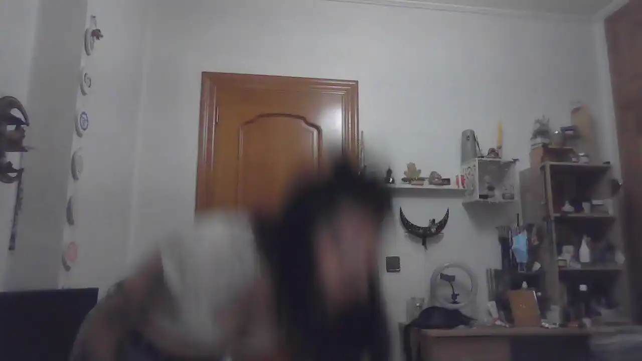 Juddyblack – Amateur.tv Recorded Cam Show – 2025-11-23 08:41:17