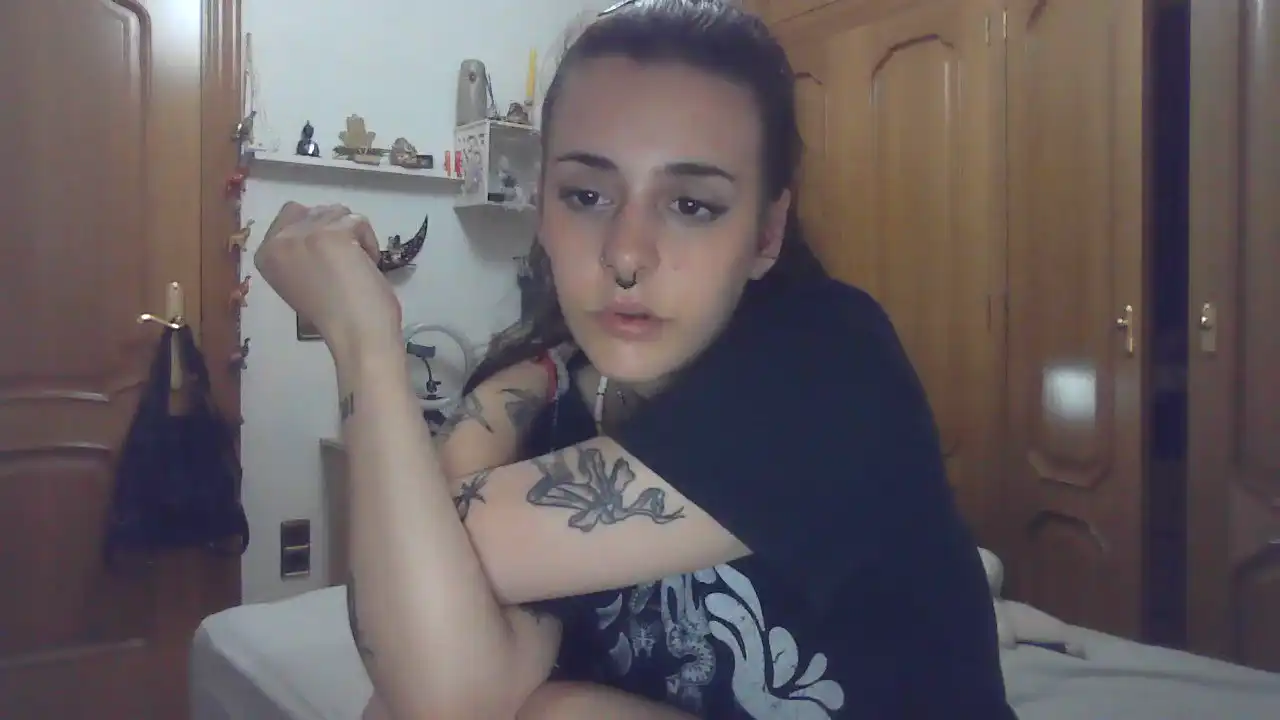 Juddyblack – Amateur.tv Recorded Cam Show – 2025-10-31 00:56:23