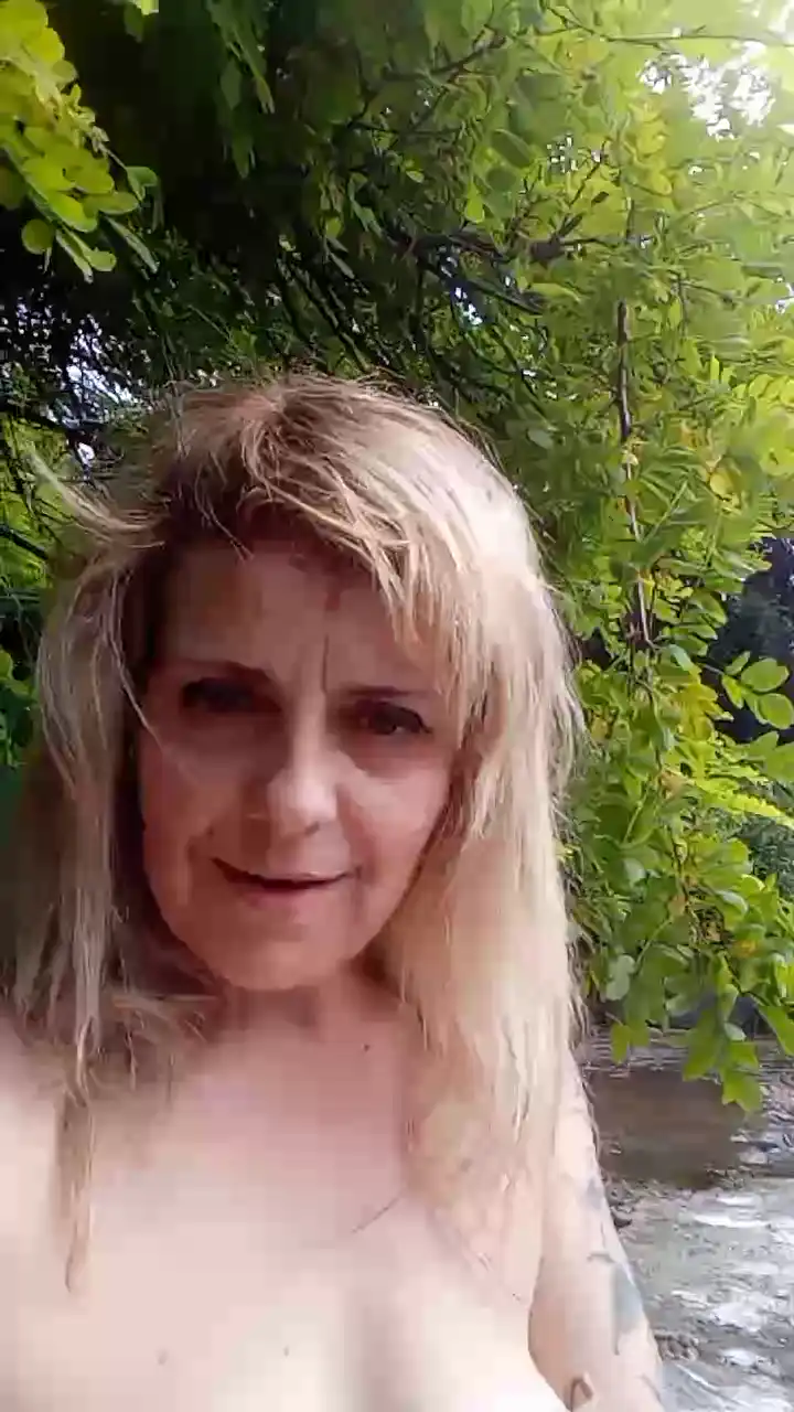 Sunbel – Cam4 Recorded Cam Show – 2025-10-03 07:34:52