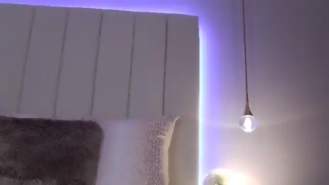 Autumn-woods – Flirt4free Recorded Cam Show – 2025-12-14 15:06:51