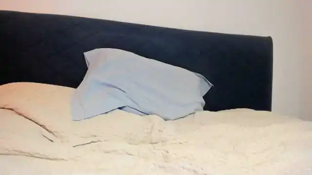 Aliannaa – Myfreecams Recorded Cam Show – 2025-09-17 05:19:56