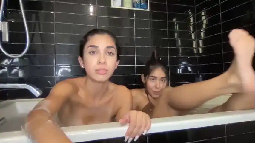 Anastasiapetitegirll – Chaturbate Recorded Cam Show – 2025-09-17 03:42:47