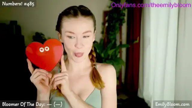 Emilybloom – Myfreecams Recorded Cam Show – 2026-07-13 11:48:45