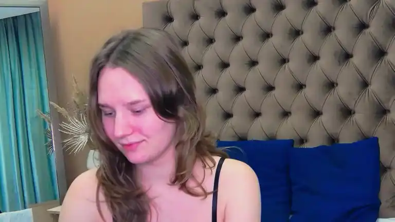 Indyvi – Streamate Recorded Cam Show – 2025-10-14 17:18:08