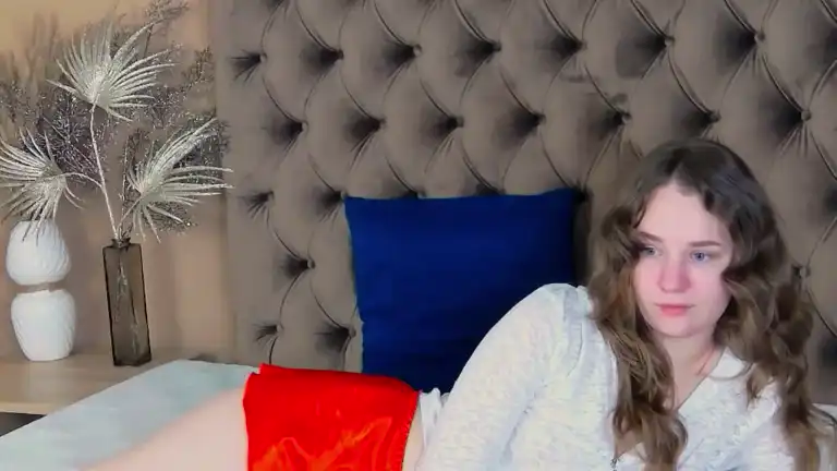 Indyvi – Streamate Recorded Cam Show – 2026-06-29 17:02:00