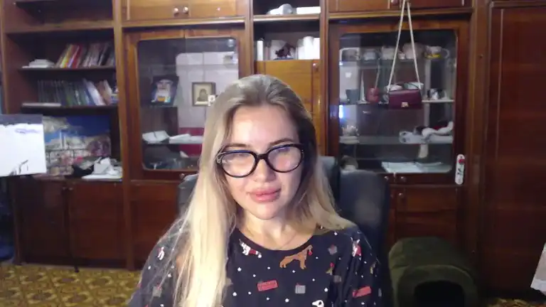 Miraclealmost – Streamate Recorded Cam Show – 2026-05-18 06:53:29