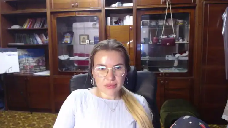 Miraclealmost – Streamate Recorded Cam Show – 2026-03-21 10:53:44