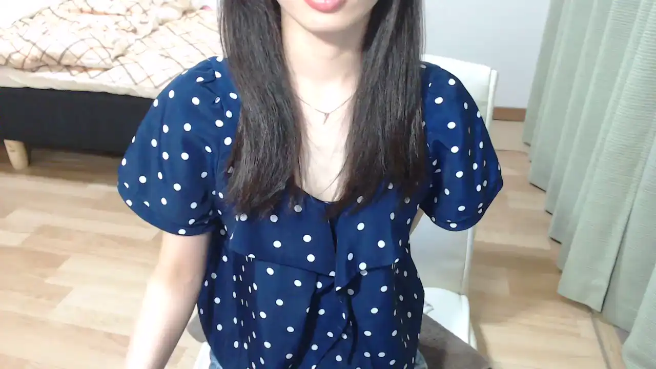 Rinaam – Sakuralive Recorded Cam Show – 2026-02-10 05:33:00