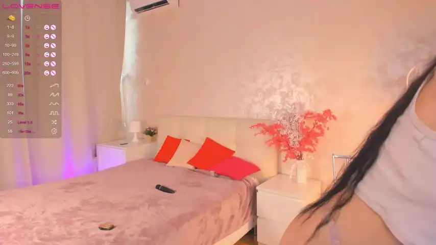 Keylalong – Chaturbate Recorded Cam Show – 2025-09-05 14:43:24