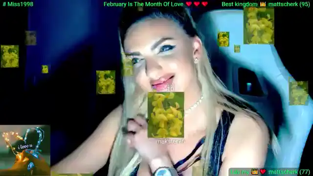 Sunnyqueen – Myfreecams Recorded Cam Show – 2025-12-22 02:19:58
