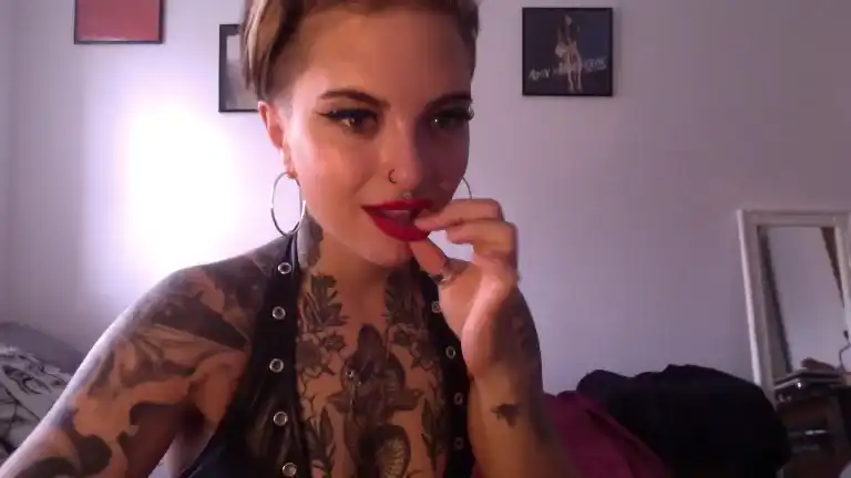 Rubyrichxo – Streamate Recorded Cam Show – 2026-07-23 02:26:01
