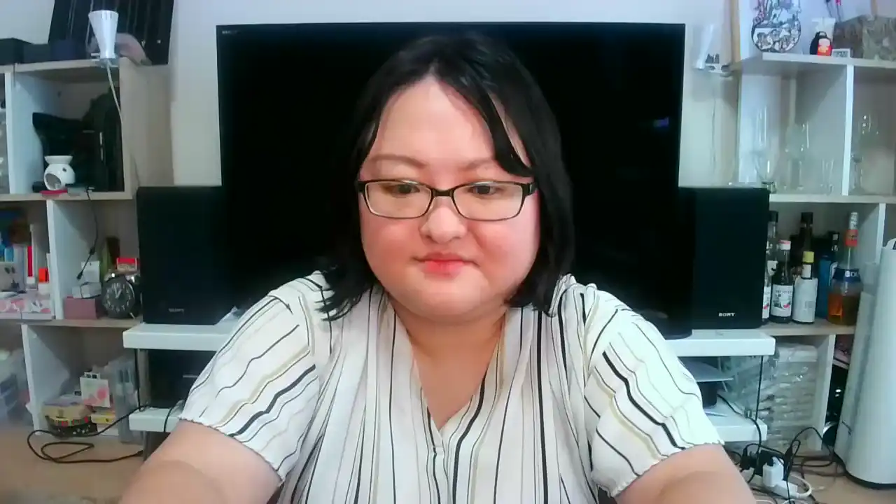 Naruminchan – Sakuralive Recorded Cam Show – 2025-09-19 16:48:02
