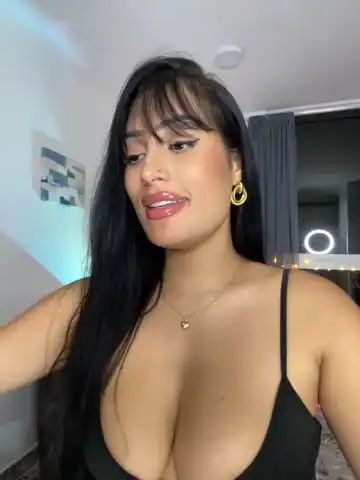 Hellen_santos – Stripchat Recorded Cam Show – 2025-07-06 00:48:43