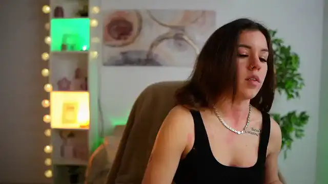 Alyssa_hall – Myfreecams Recorded Cam Show – 2025-12-18 23:40:25