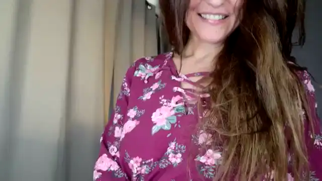 Danielle – Myfreecams Recorded Cam Show – 2025-08-11 06:33:22