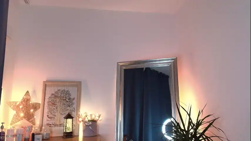Marrygrayes – Chaturbate Recorded Cam Show – 2026-01-06 14:28:56