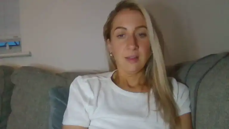 Prettygreeneyesuk – Streamate Recorded Cam Show – 2025-04-24 11:58:07