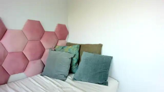Aoifeoneal – Myfreecams Recorded Cam Show – 2026-06-11 13:33:20