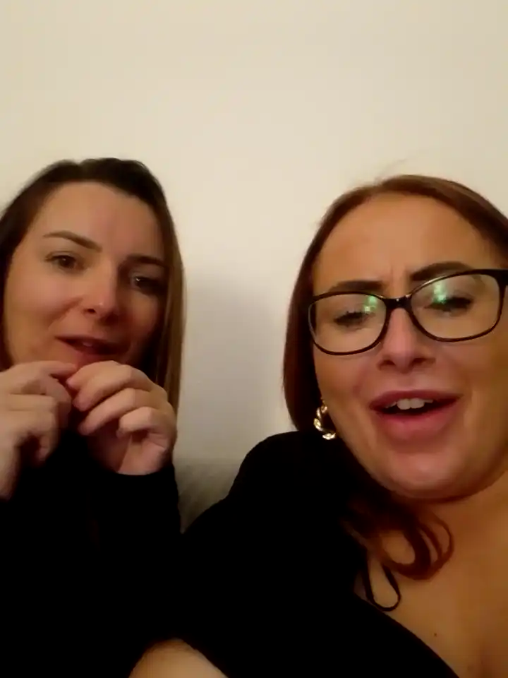 Molliemaexo – Stripchat Recorded Cam Show – 2026-01-12 09:39:14