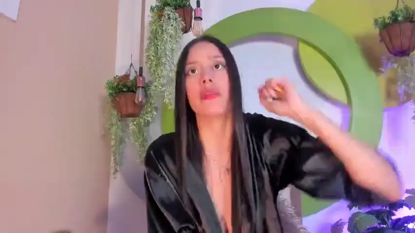 Noradasilva – Amateur.tv Recorded Cam Show – 2025-10-11 03:51:41