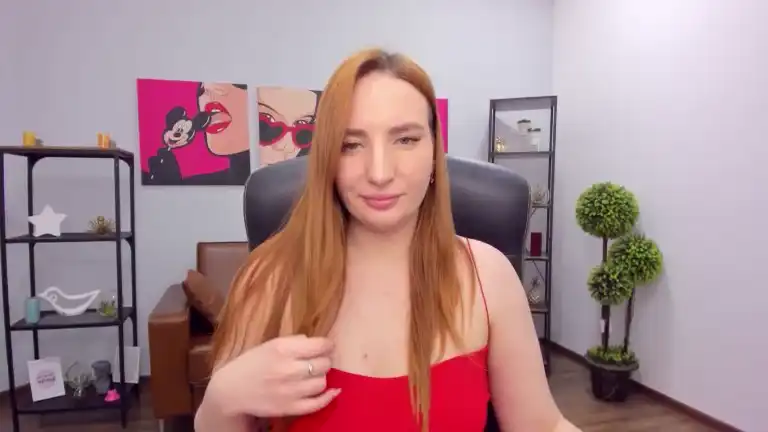 Lucycruze – Streamate Recorded Cam Show – 2025-11-03 02:35:47