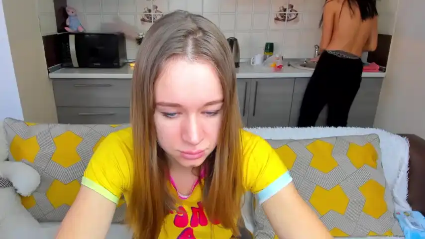Magic_fairys – Stripchat Recorded Cam Show – 2025-02-04 21:46:03