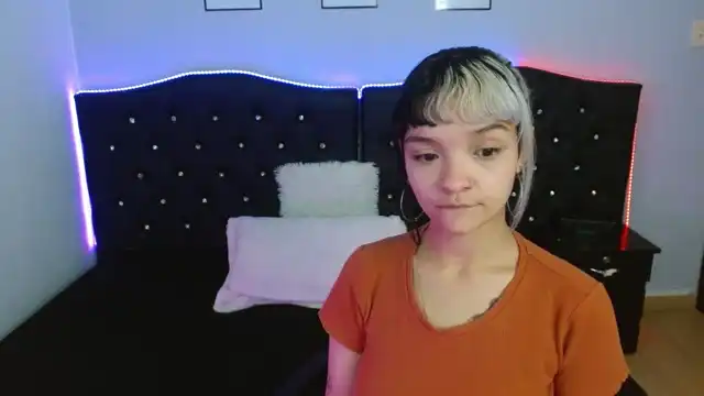 Sophiehoffman – Xlovecam Recorded Cam Show – 2026-07-10 10:30:02