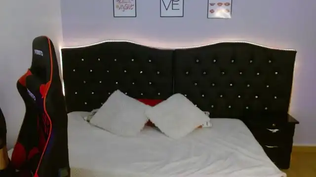 Sophiehoffman – Xlovecam Recorded Cam Show – 2026-03-07 12:53:02