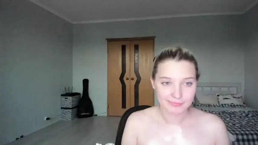 Belle_ellie – Chaturbate Recorded Cam Show – 2025-11-29 10:04:55