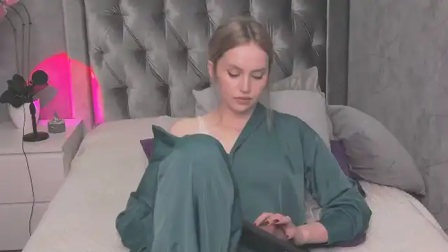 Claire-winsley – Flirt4free Recorded Cam Show – 2026-03-02 18:12:41