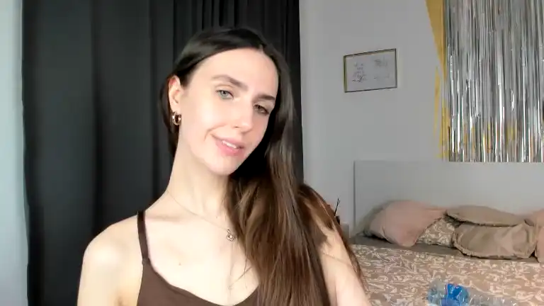 Jennyferdreams – Streamate Recorded Cam Show – 2025-09-17 13:41:41