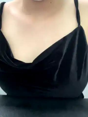 Carol – Stripchat Recorded Cam Show – 2026-05-15 18:42:02
