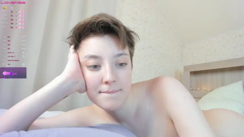 Fionee – Stripchat Recorded Cam Show – 2026-07-21 14:56:21