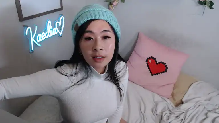 Kaedialang – Streamate Recorded Cam Show – 2026-02-02 14:22:54